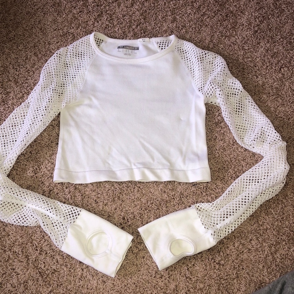 Forever 21 active crop top, size M